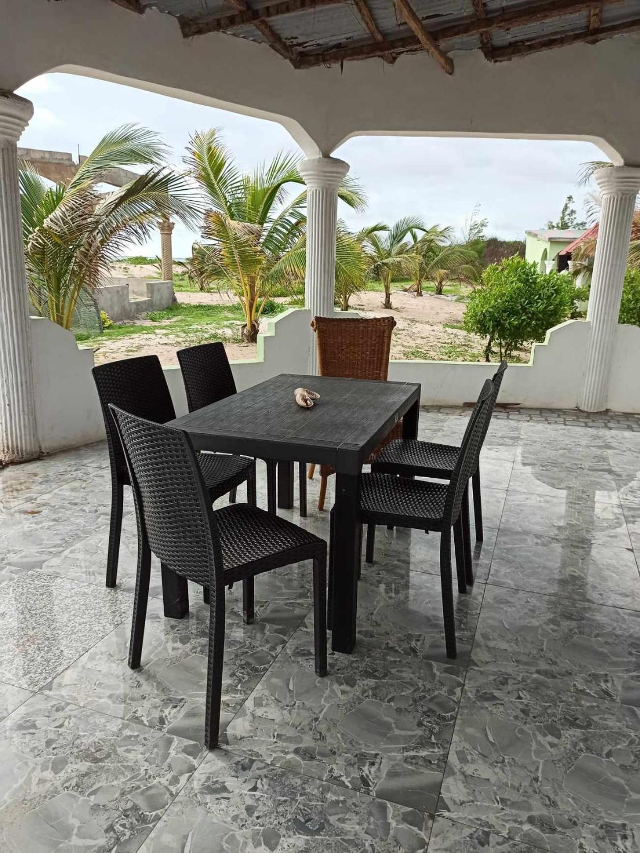 Bosofet Beach And Creek Lodge Sanyang Exterior photo